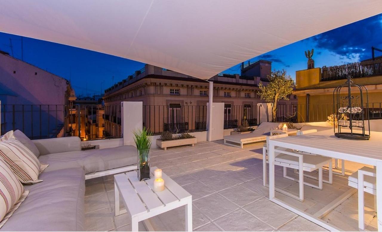 No Turistic Rental, Duplex Penthouse In The Historic Center, Valencia, Ideal For Those Looking To Stay In The City For A Season, Including Professionals And Students Экстерьер фото